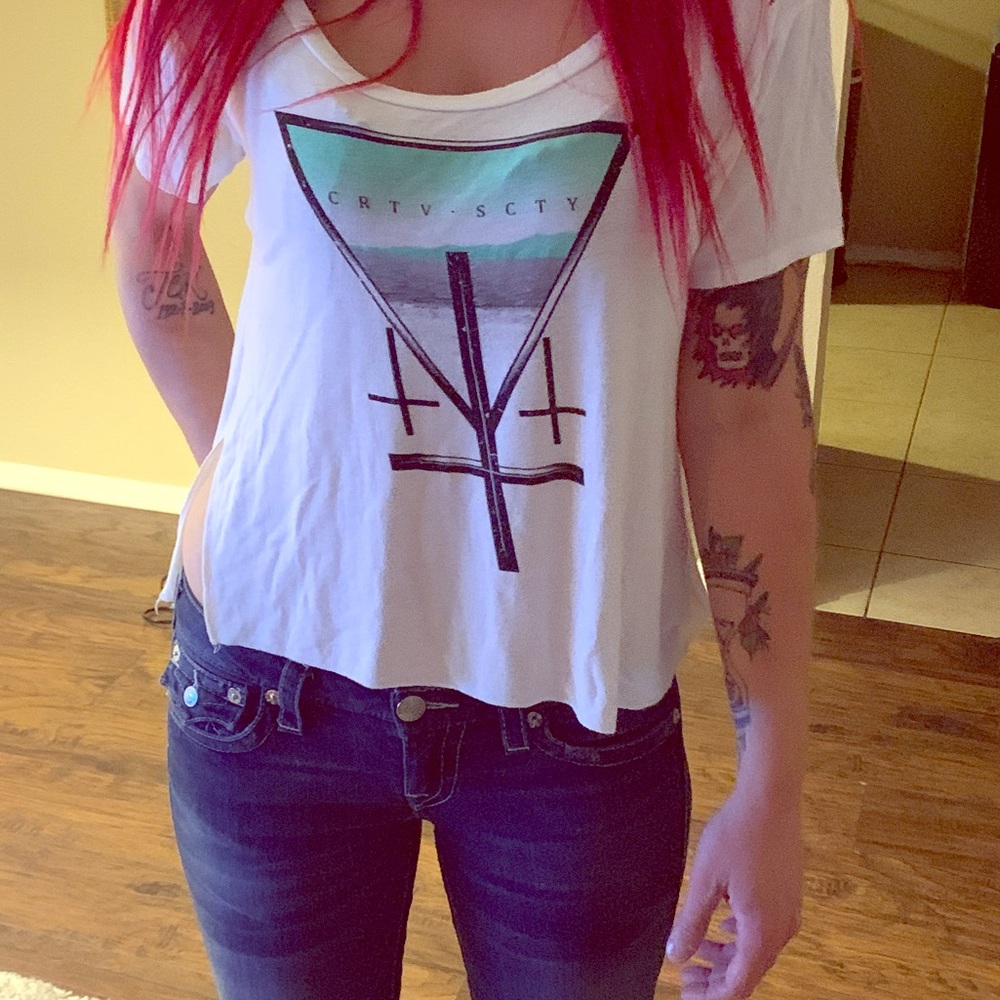 Random crop top